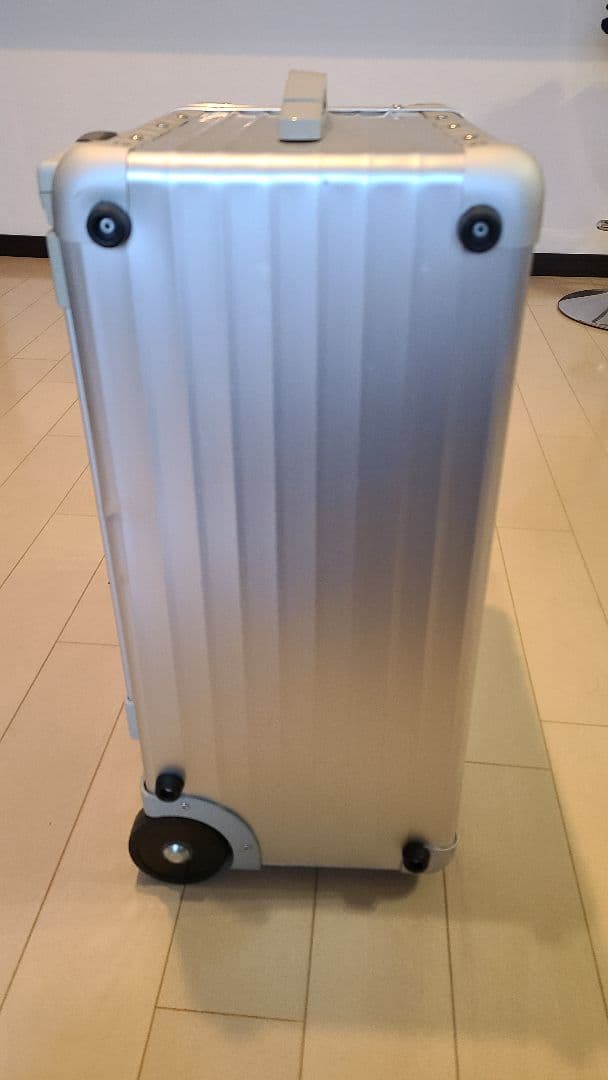 リモワ パイロット トロリー 2輪 カナダ製 リモワ パイロット