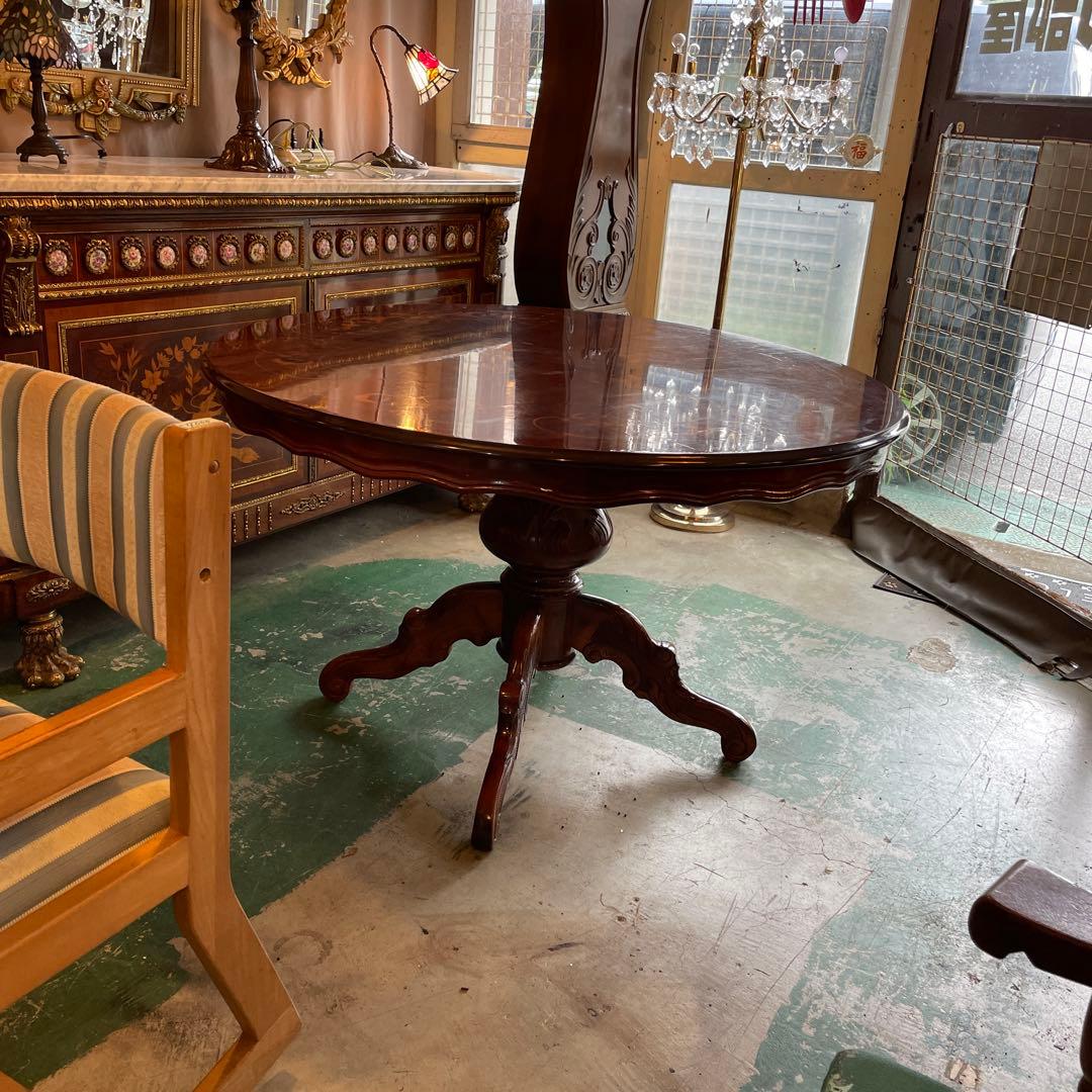 最終お値下げ‼︎ イタリア製・象嵌模様・ 丸テーブル