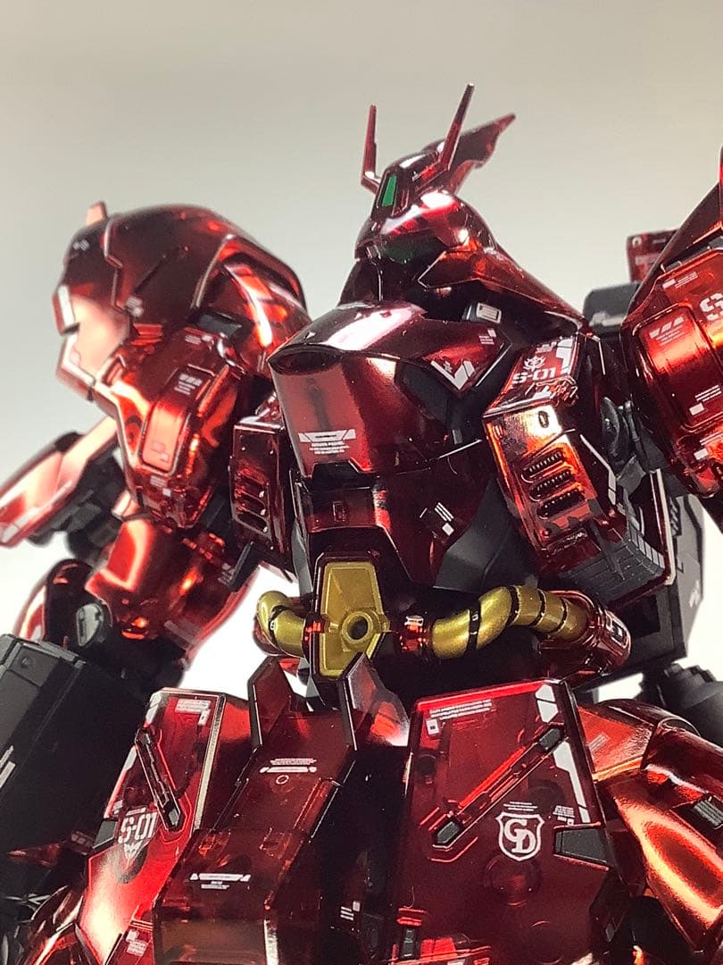 ガンダムベース限定 RG MSN-04 SAZABI 【メカニカルコアメッキ】
