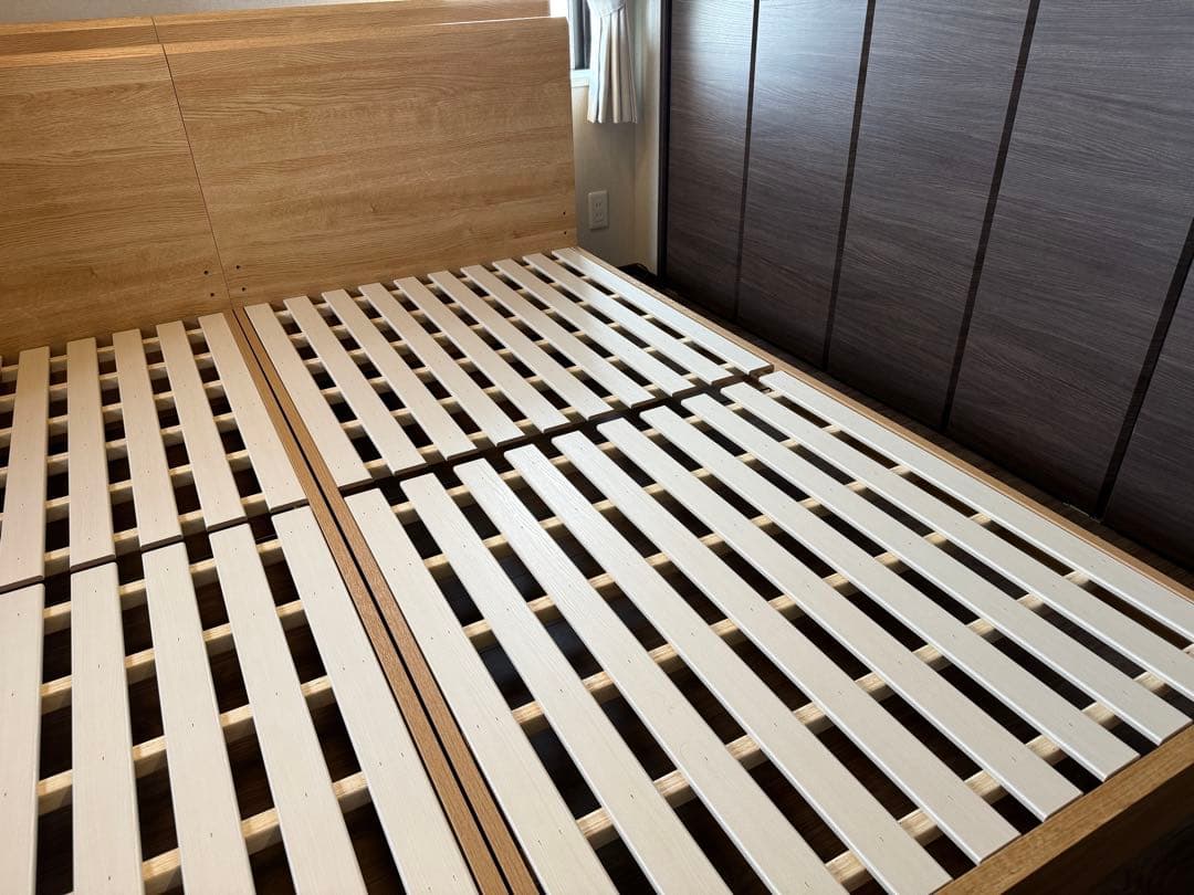 木製シングルベッドフレーム 収納付き　ニトリ