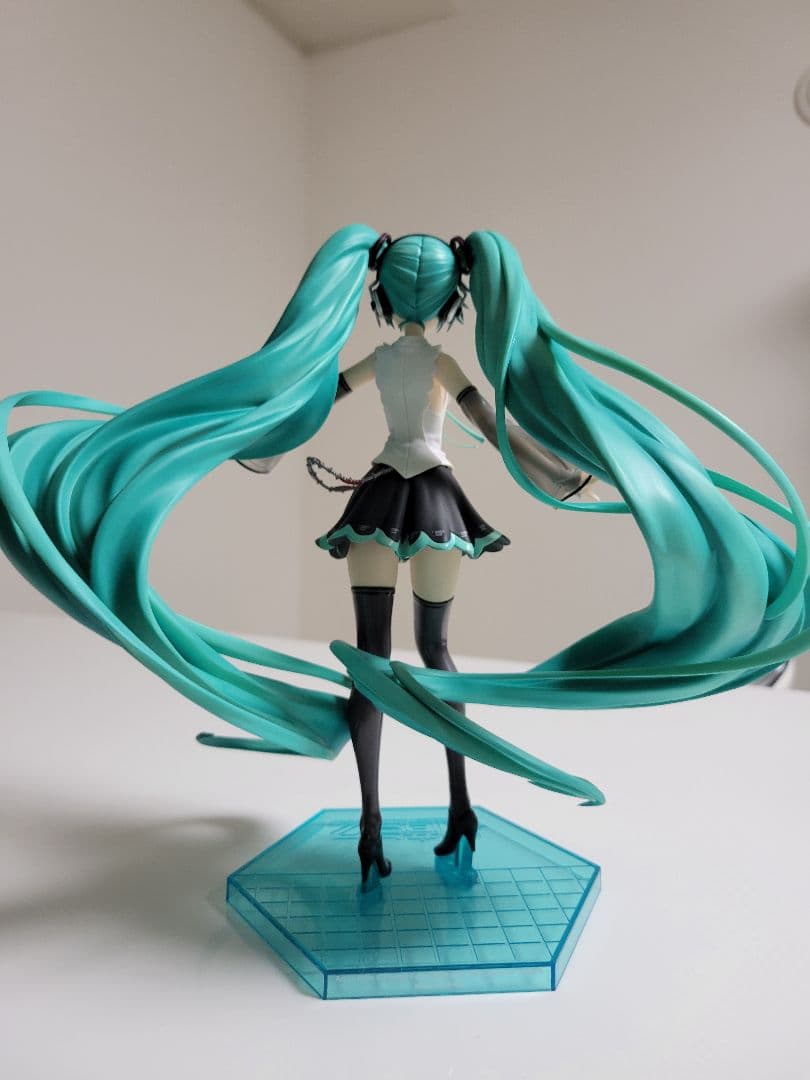 初音ミク NT 1/8スケールフィギュア