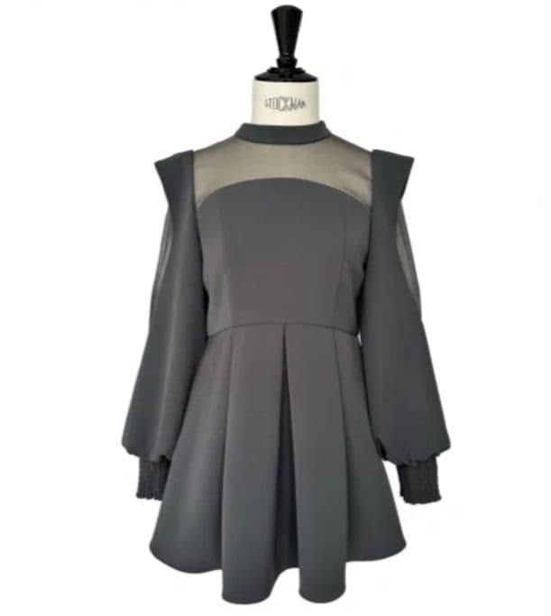 オケージョンドレス　パンツドレス