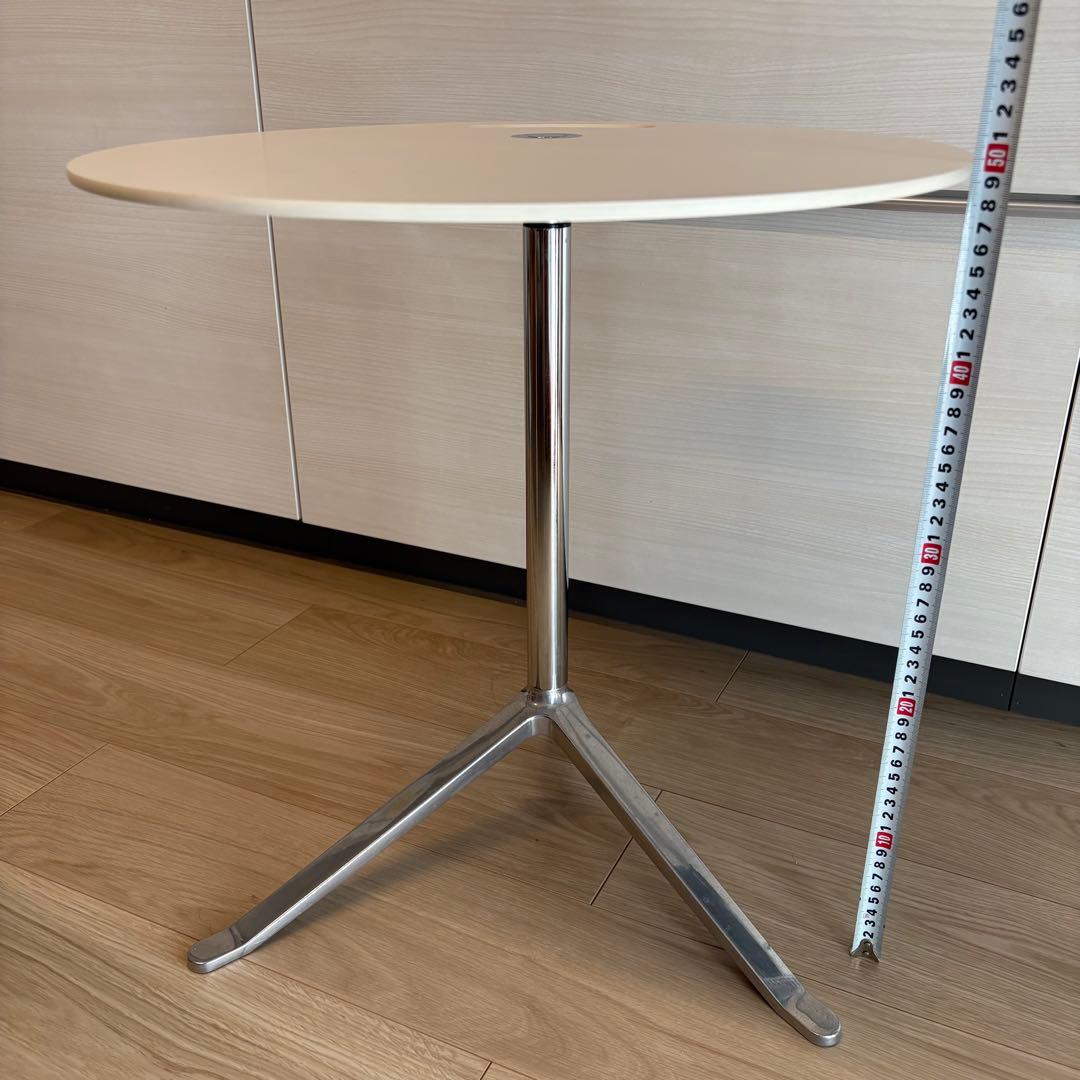 フリッツハンセン リトルフレンド サイドテーブル ホワイト 昇降式 即