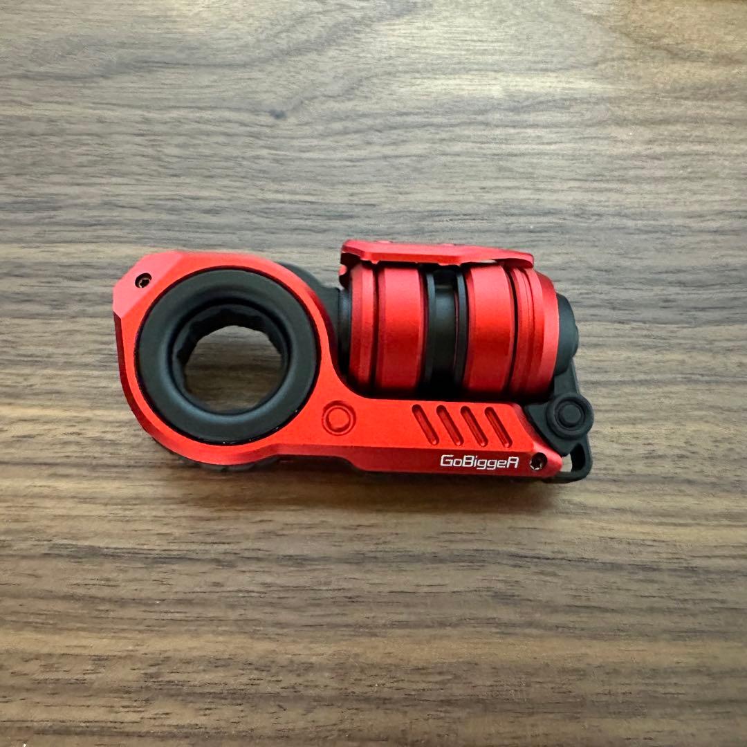 ぽめす GoBiggeR Sinian Aluminum フィジェットトイ