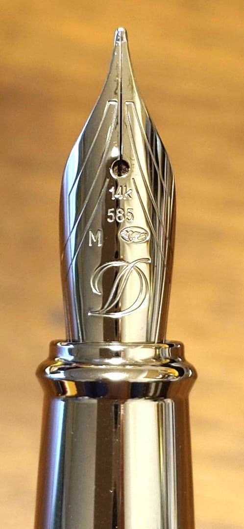 エス・テー・デュポン万年筆 ラインD FIRE HEAD Mニブ シリアルNo有