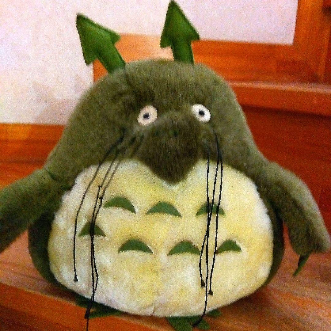 昭和レトロ博物館に展示も。35年前のジブリビンテージトトロぬいぐるみ