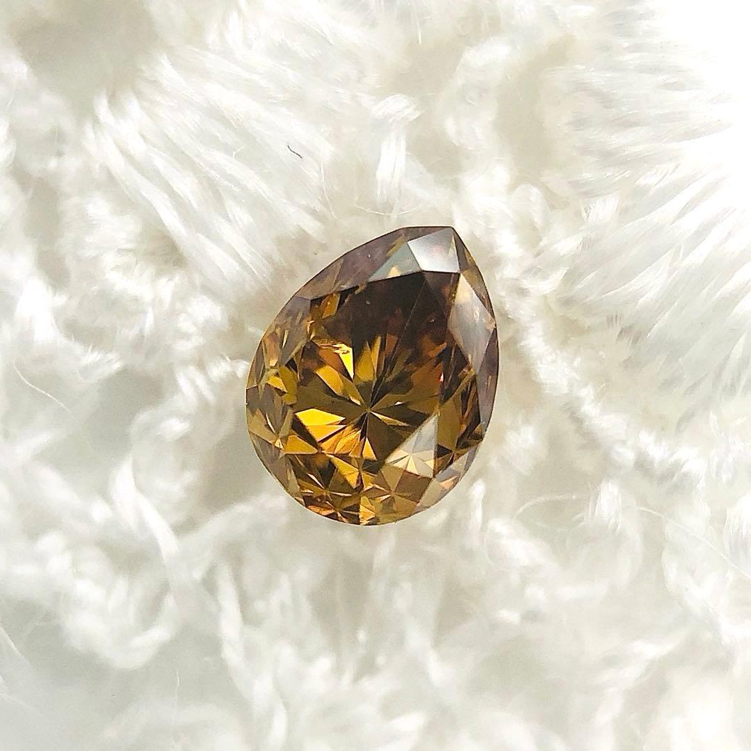 アクセサリー 0.259ct F.D.Brownish Yellow Orange SI-2