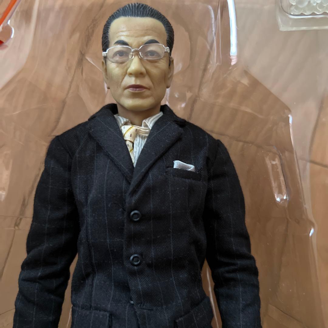 杉下右京　フィギュア