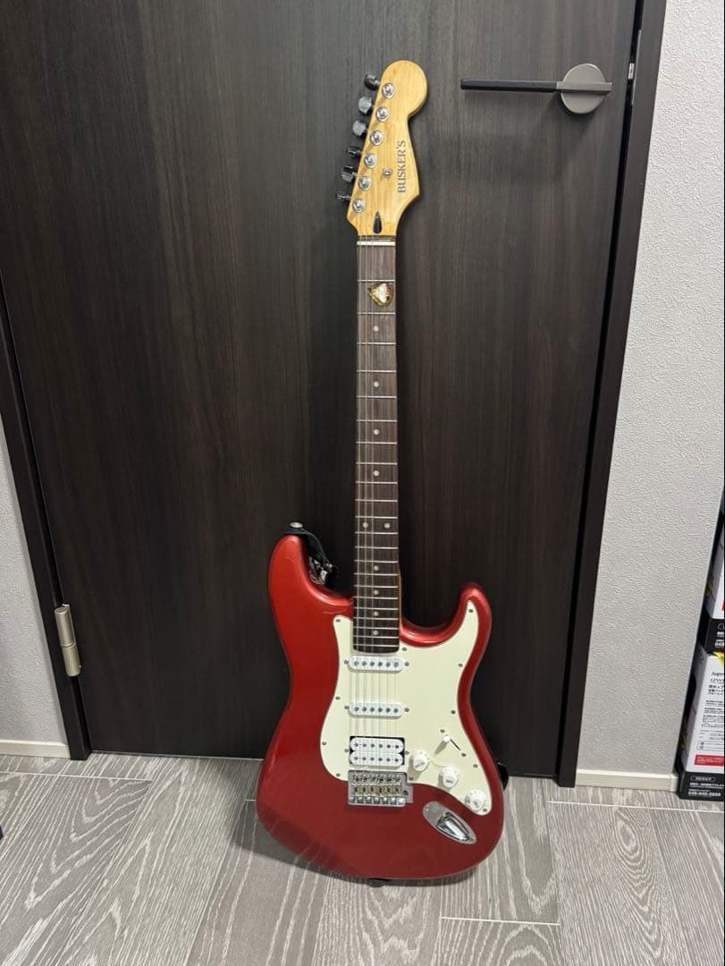 BUSKER'S エレキギター レッド ストラップ付き