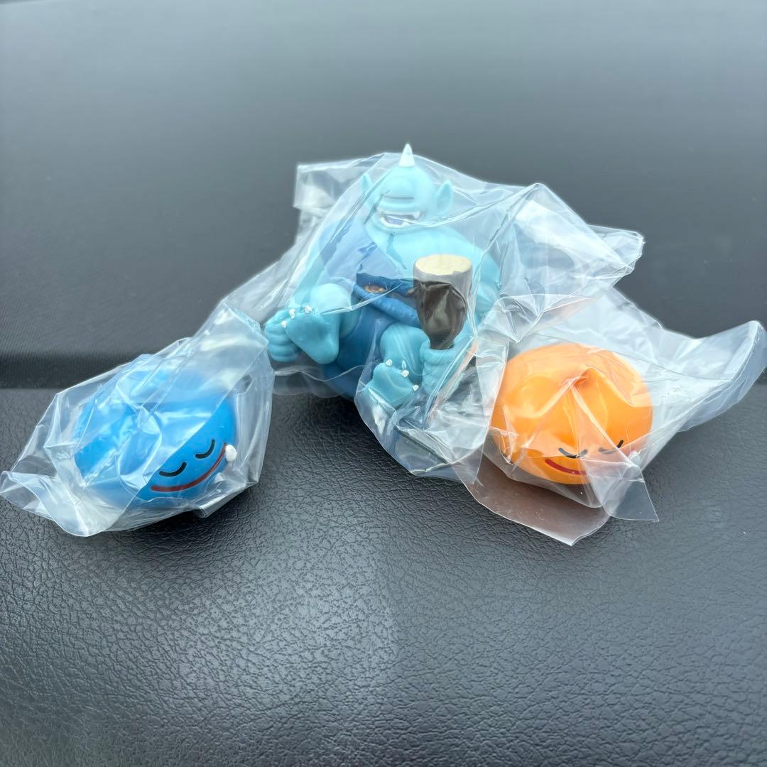 ドラクエすやすやフィギュア3点セット - メルカリ