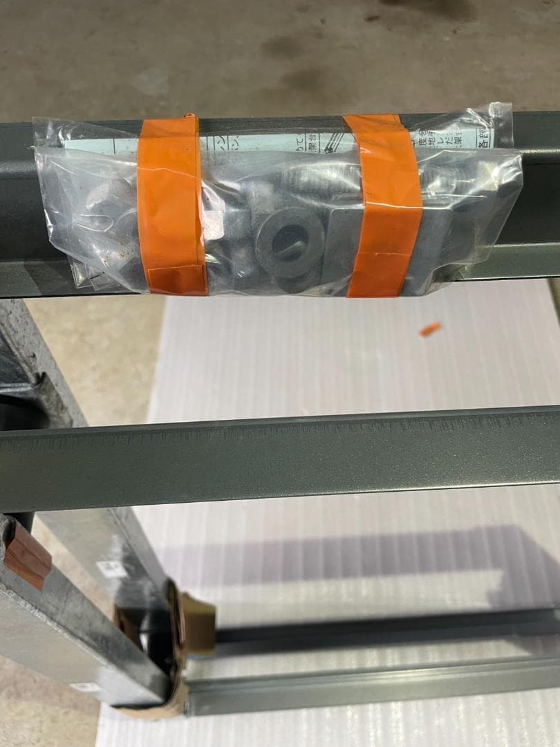 値引き！！未使用☆K-KSV335GHB ダイキン専用防振架台 値引き！！未