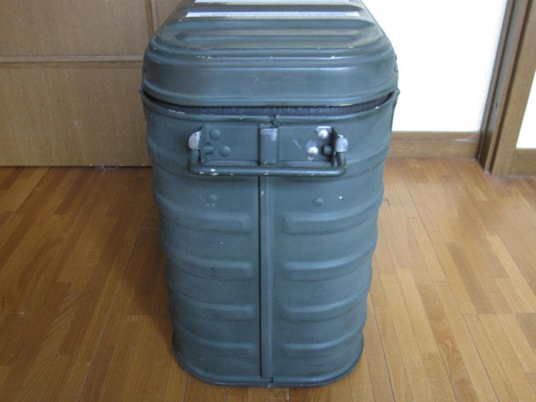 米軍放出 フードコンテナ 、カトラリー、ケース 中古品