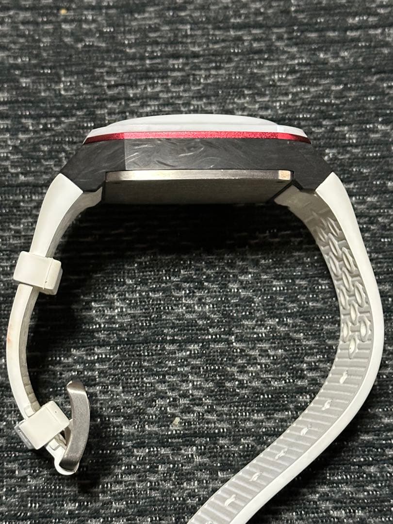 ゴリラウォッチ　ファストバックRS ホワイ