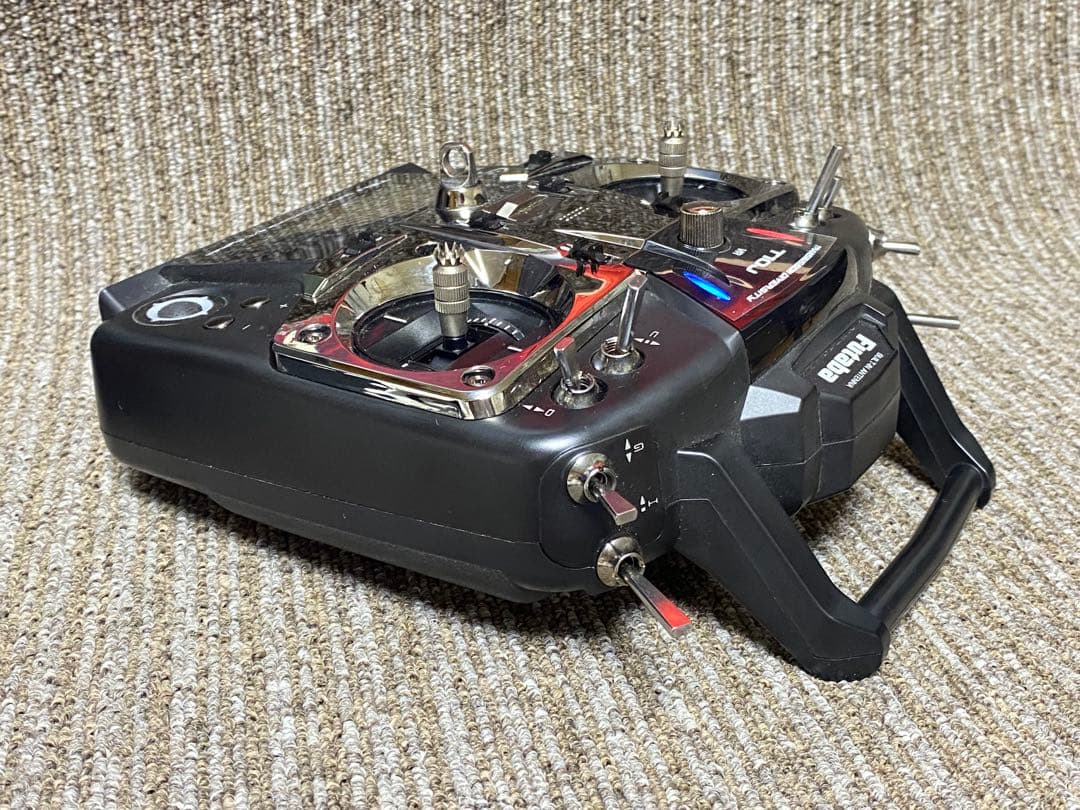 Futaba T10J 10チャンネル R/C 送信機