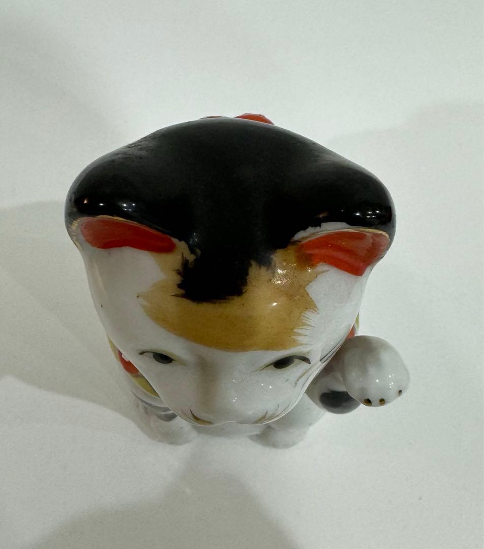 古い招き猫    ^.  ̫ .^ฅ゛