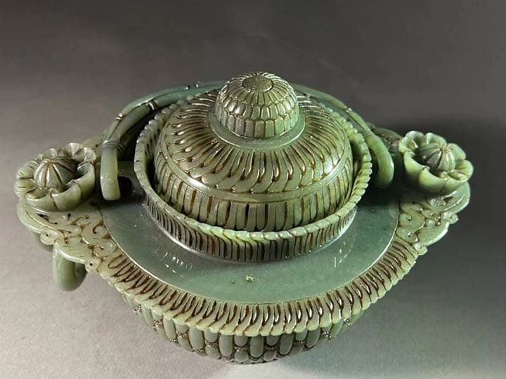 1046 中国美術 唐木造 白檀透彫刻 翡翠 軍配型硯屏 団扇唐物時代物