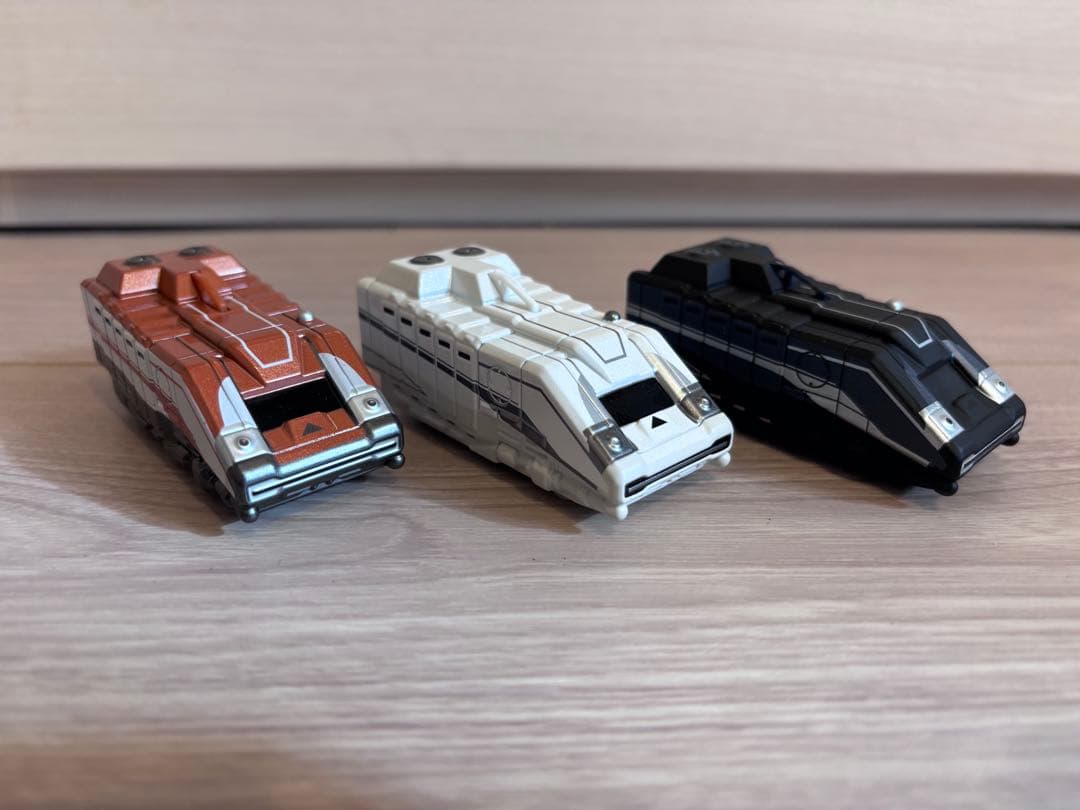 スターツアーズ 東京ディズニーリゾート限定トミカ 3台セット