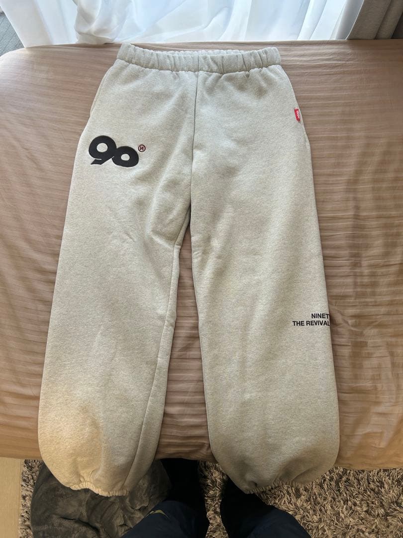 9090 セットアップ　パーカーL ズボンL