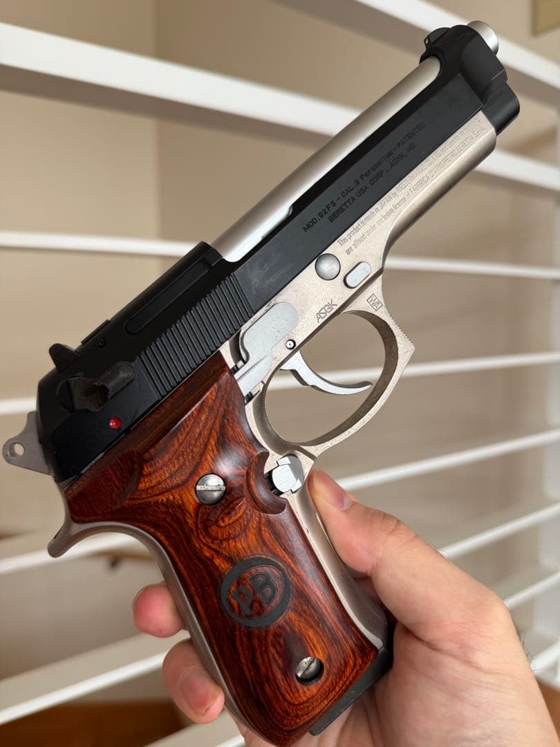 WA ベレッタ M92FS アルタモント 木製グリップ付 ガスガン ガスブロ