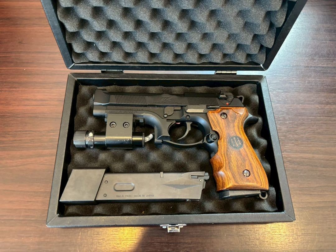 希少】マルイ TACTICAL MASTER M92F レーザーサイト付