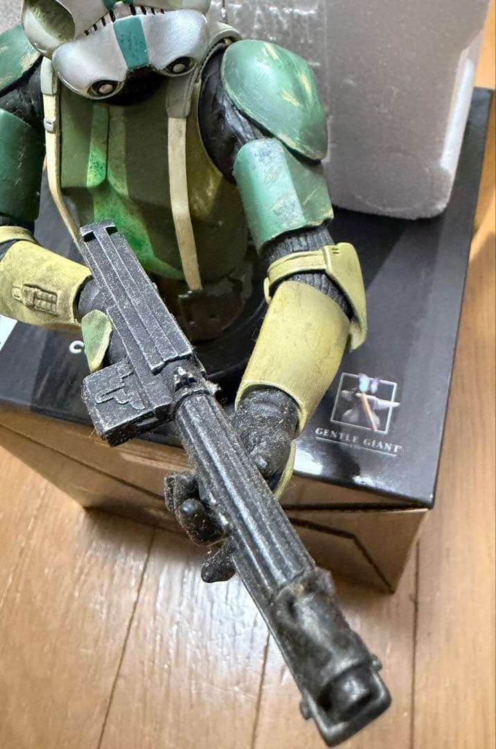 限定版 コマンダーグリーのミニバスト フィギュア