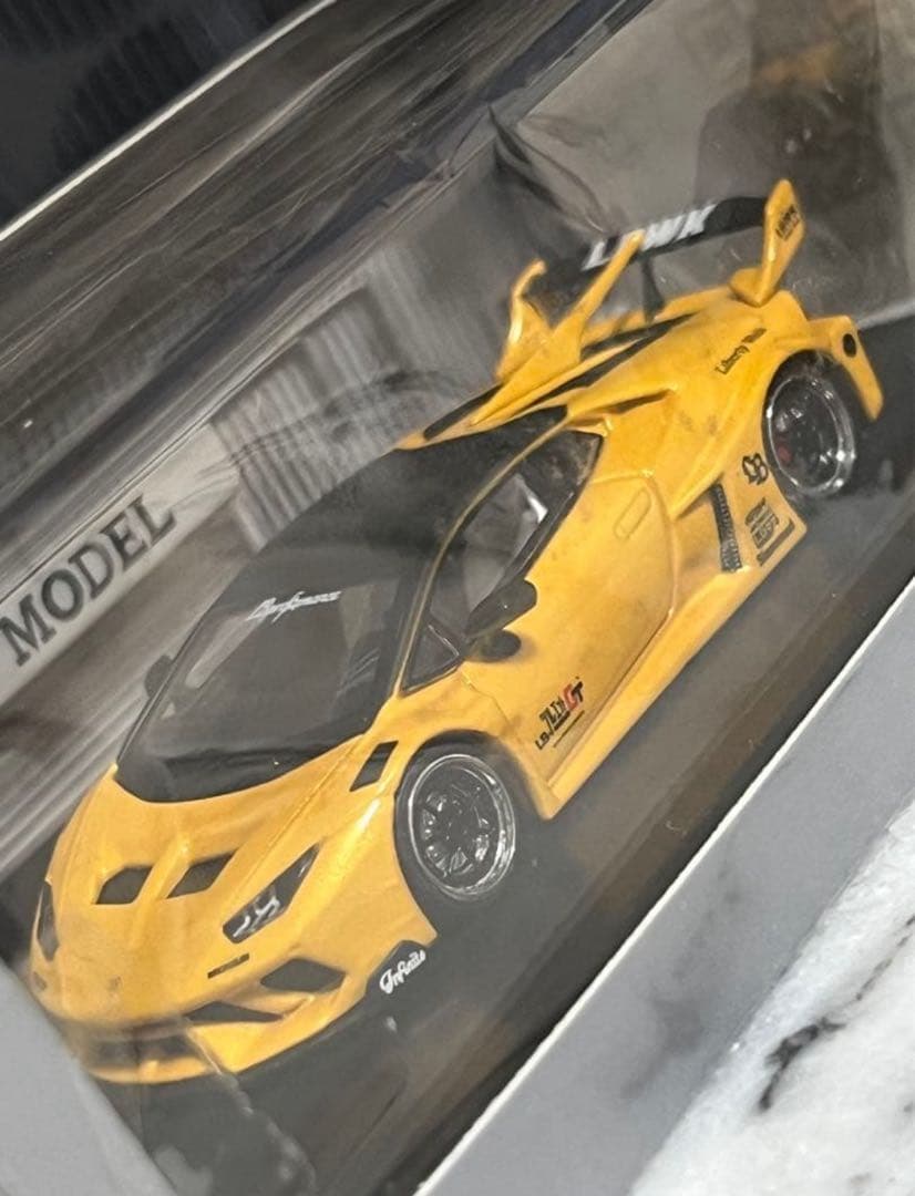 難攻不落LBWK フェラーリF40+ランボルギーニウラカン