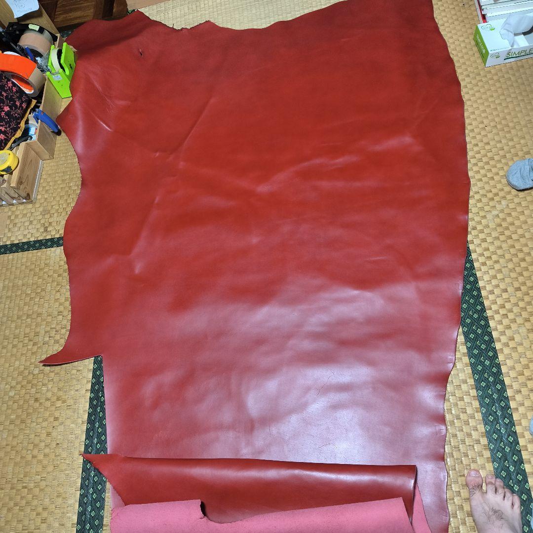 姫路レザー半裁赤×１ 黒×１