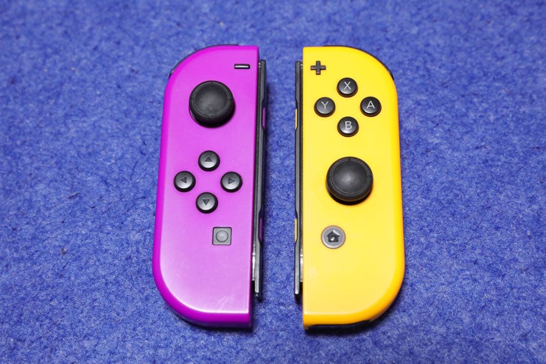 Nintendo Switch 本体 ジョイコン　SDカード