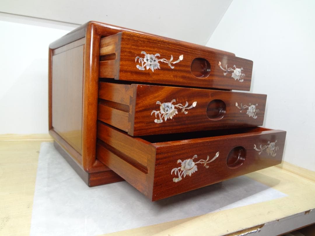 ✨美品✨ 天然木 花梨 唐木 螺鈿細工 引き出し3段ミニチェスト - メルカリ