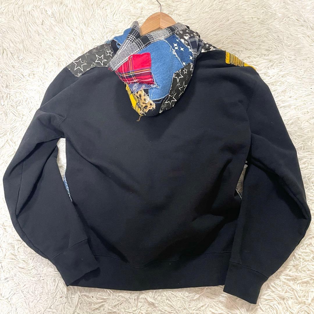 NewJeansハニ着用　Supreme Patchwork hooded M
