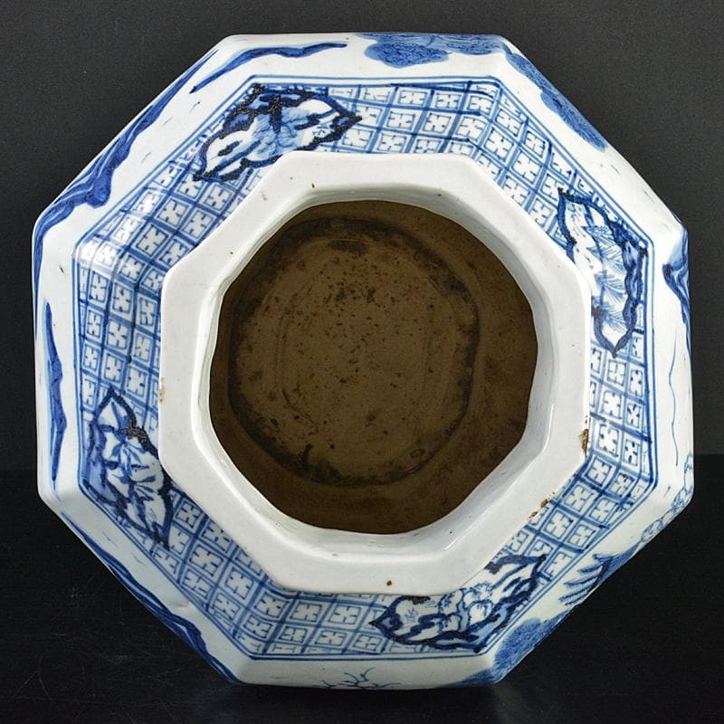 中国　大清乾隆年製款　青花　山水人物文　八角面取瓶　M　R7289B