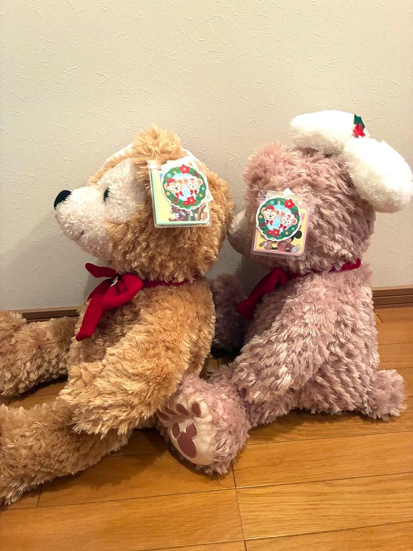 ♡ダッフィー＆シェリーメイ♡クリスマス♡Mサイズのぬいぐるみ♡タグ、値札付き♡