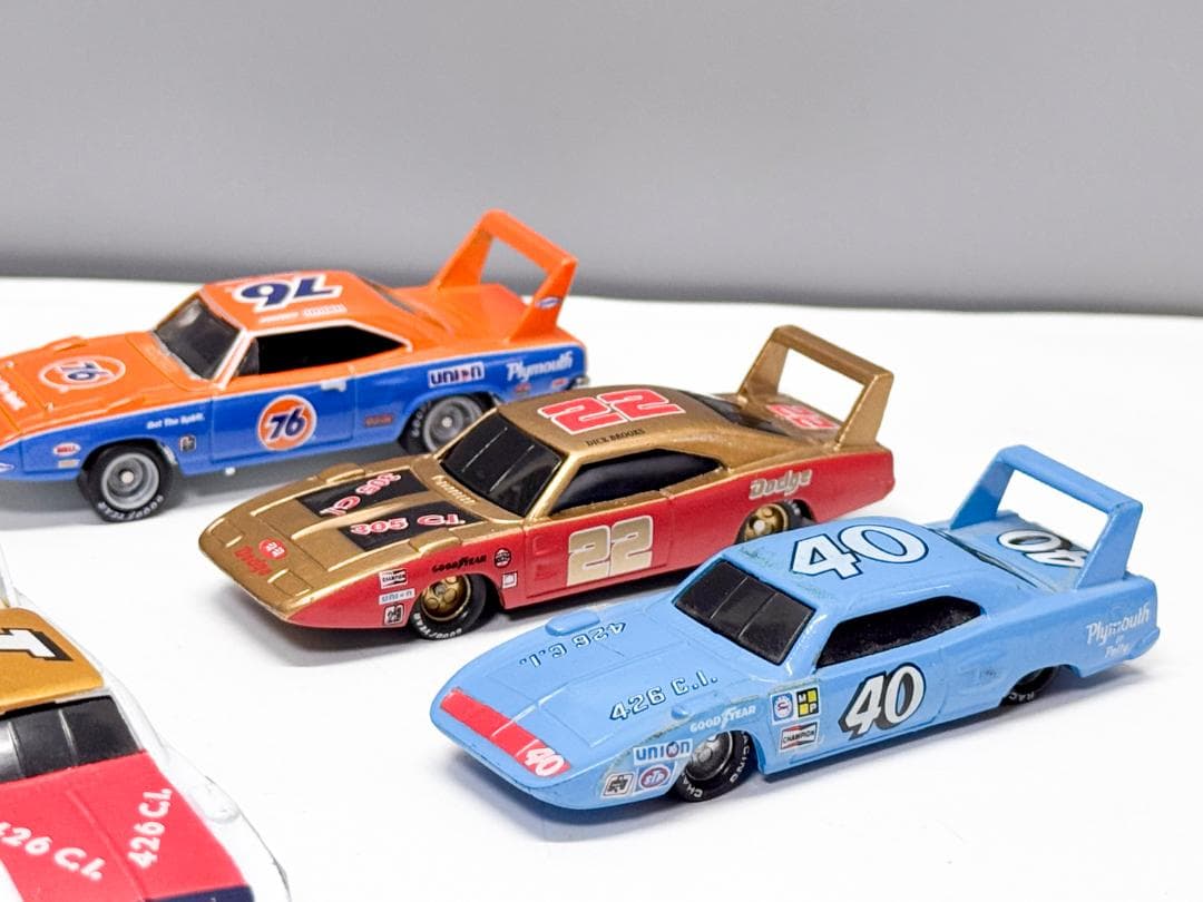 PLYMOUTH SUPERBIRD ★ DODGE DAYTONA 7台セット