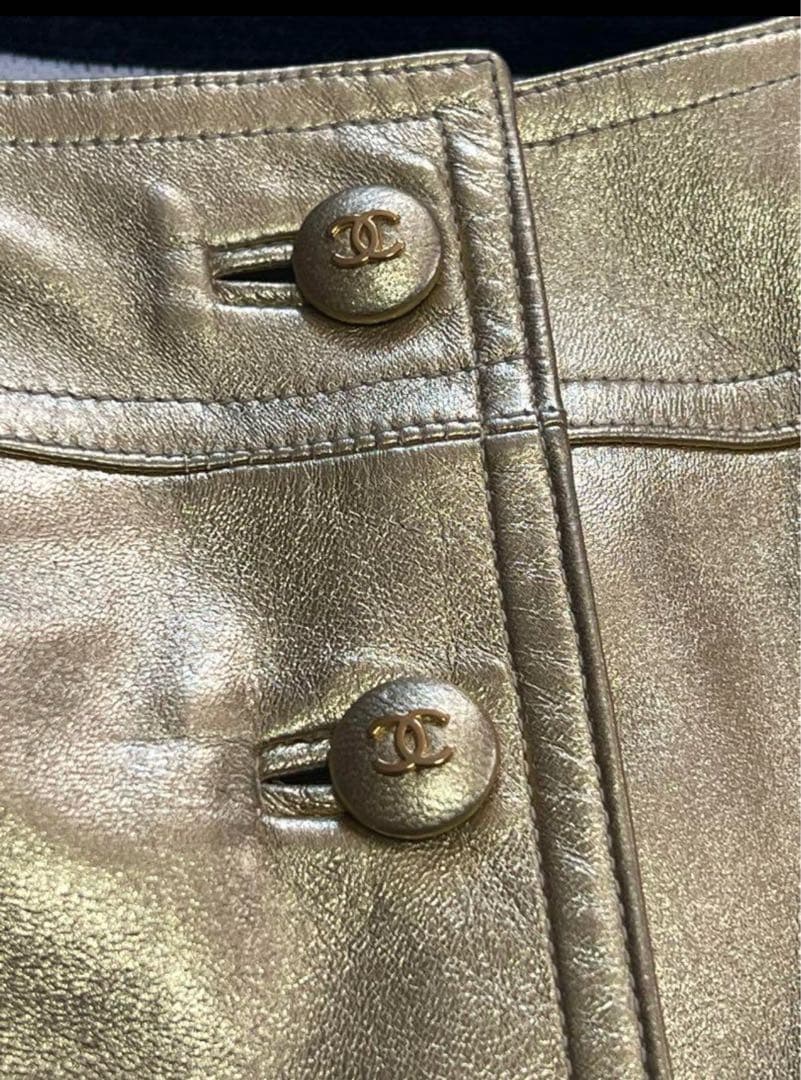 大幅値下げ⭐︎超美品レア⭐︎CHANEL⭐︎ゴールドラムスキンレザースカート