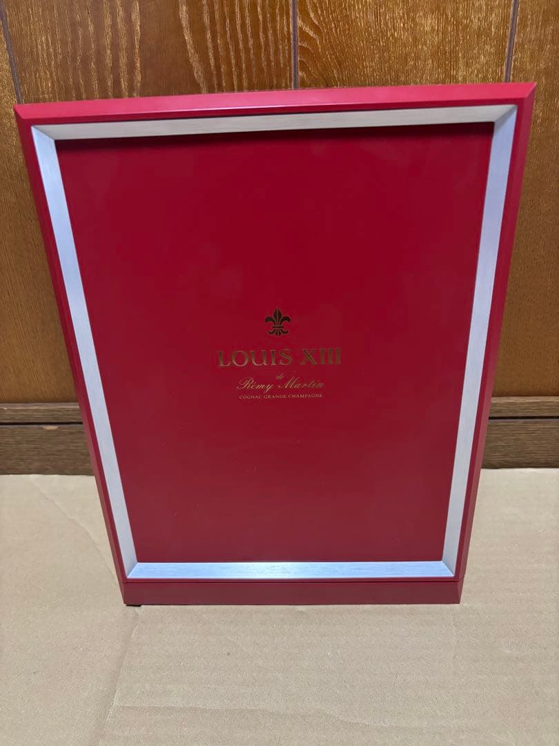 LOUIS XIII ギフトバッグと箱セット　空瓶　冊子付き LOUIS XIII ブランデー 750ml 空瓶専用ボックスギフトボックス付き