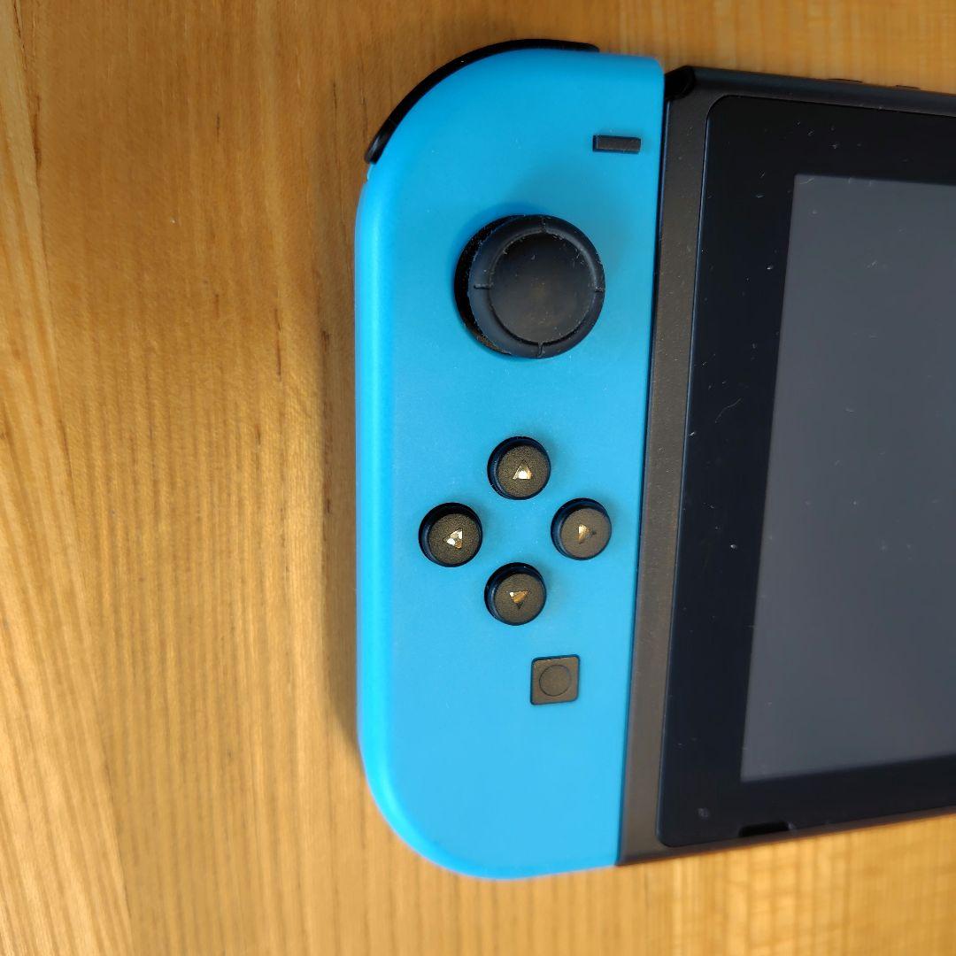 美品　Nintendo Switch 本体、 青/赤Joy-Con 箱あり
