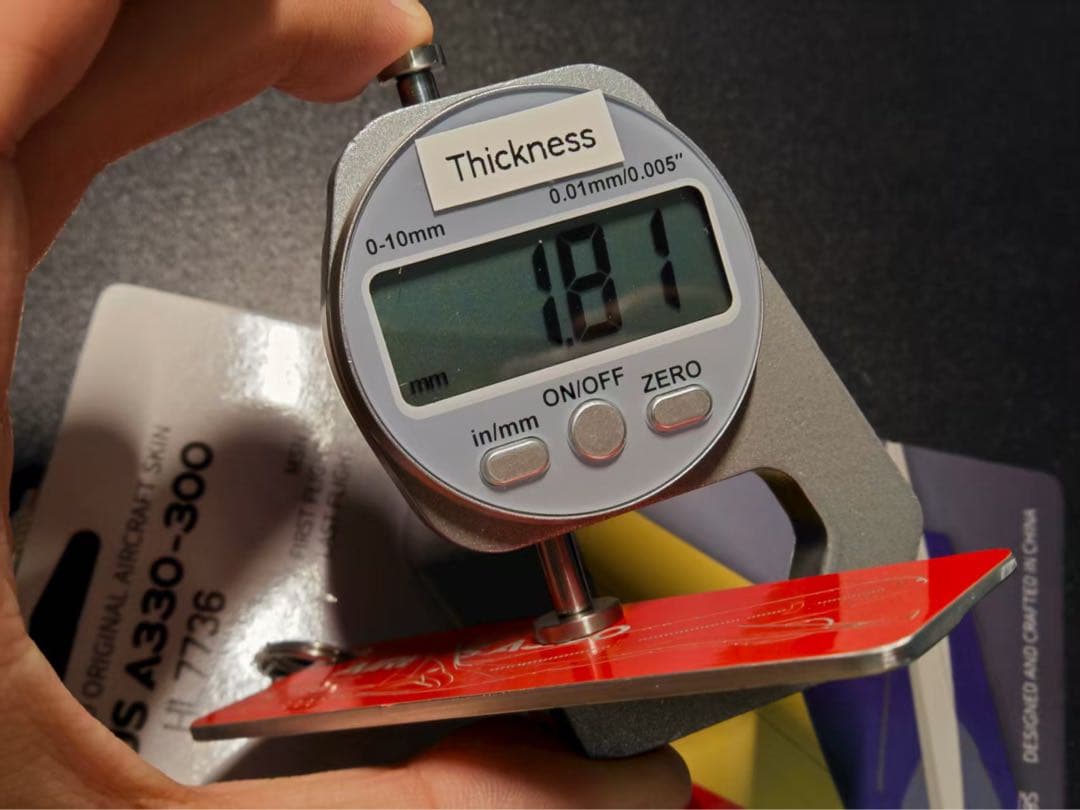 アシアナ航空 A330-323 Airlinertags 赤色