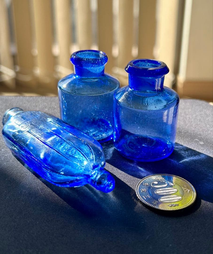 コバルトブルー ガラス瓶3点セット 昭和レトロ - メルカリ