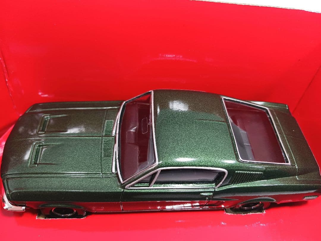 コーギー ブリット マスタング ミニカー