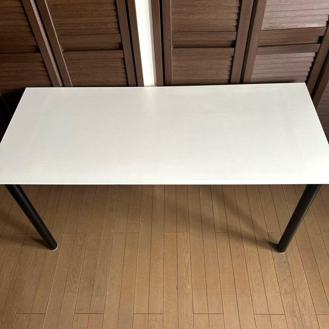 ニトリ　テーブル　ダイニングテーブル　140×59×高さ72cm