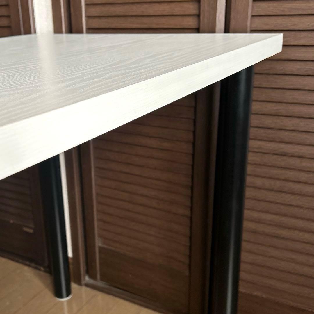 ニトリ　テーブル　ダイニングテーブル　140×59×高さ72cm