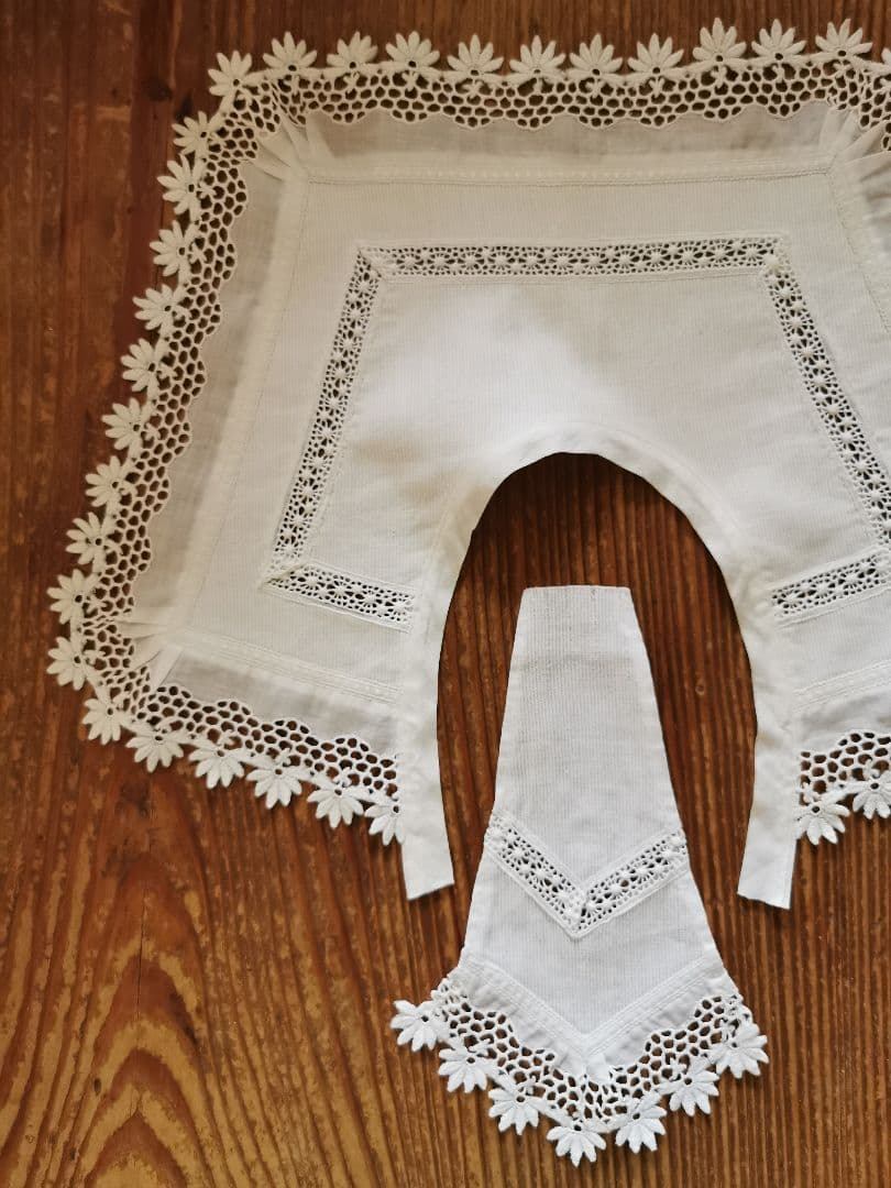 アンティークフランス 花のギュピールレース 付け襟 ＆ジャボ お揃い2