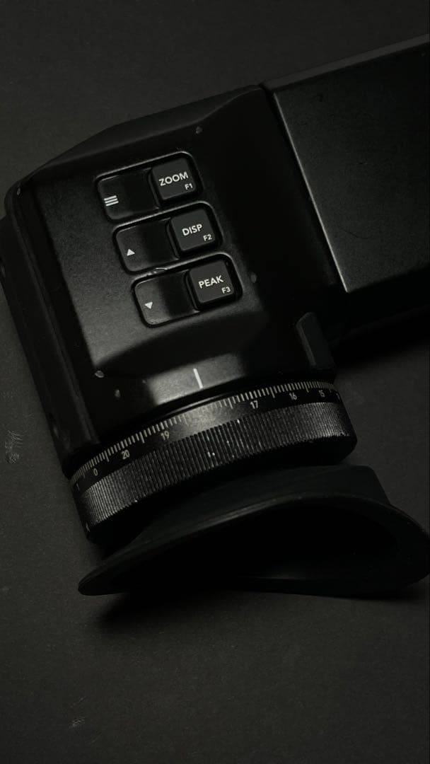blackmagic viewfinder ursa mini 用