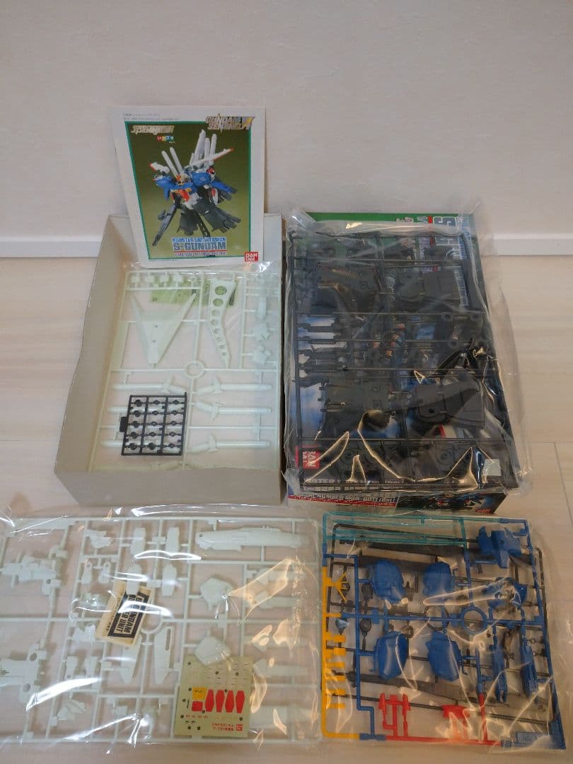 1/144 SガンダムMSA0011とSガンダムブースターユニット装着型のセット