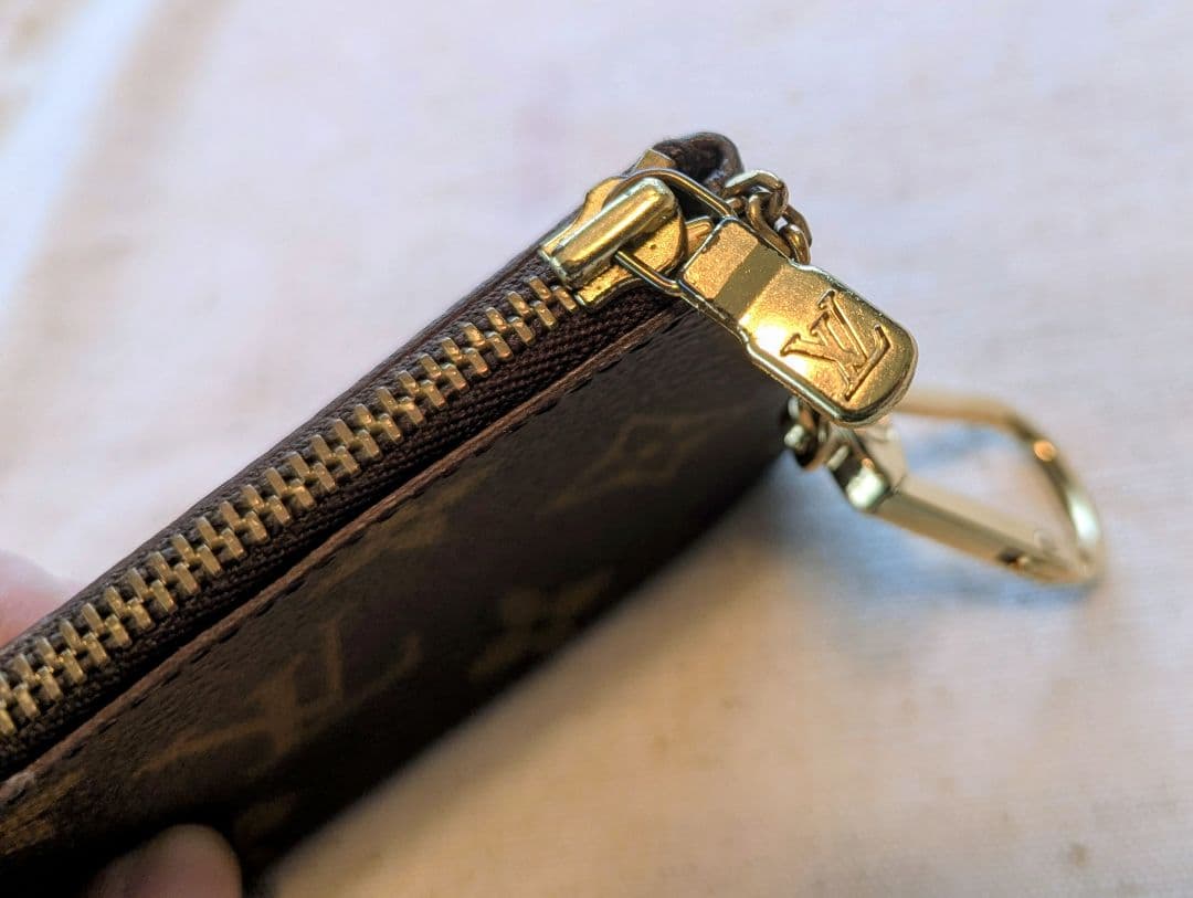 ルイヴィトン ポシェットクレ モノグラム