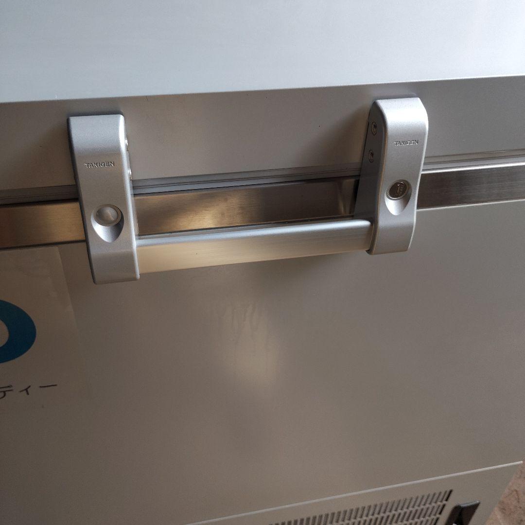 mom　ADD 冷凍庫　フリーザー　マイナス120℃