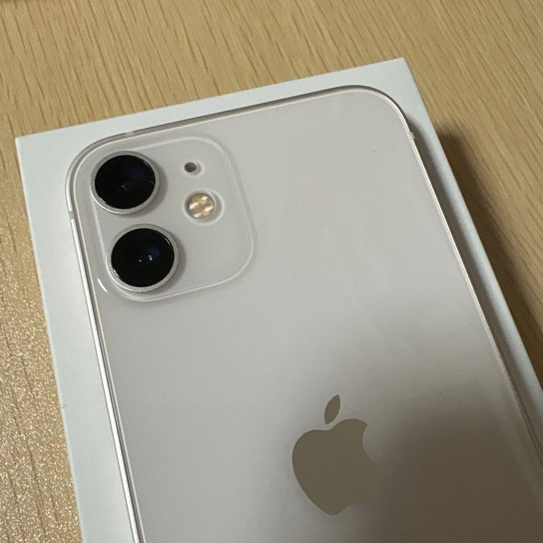 iPhone 12 mini ホワイト 64GB SIMフリー スマートフォン・携帯電話