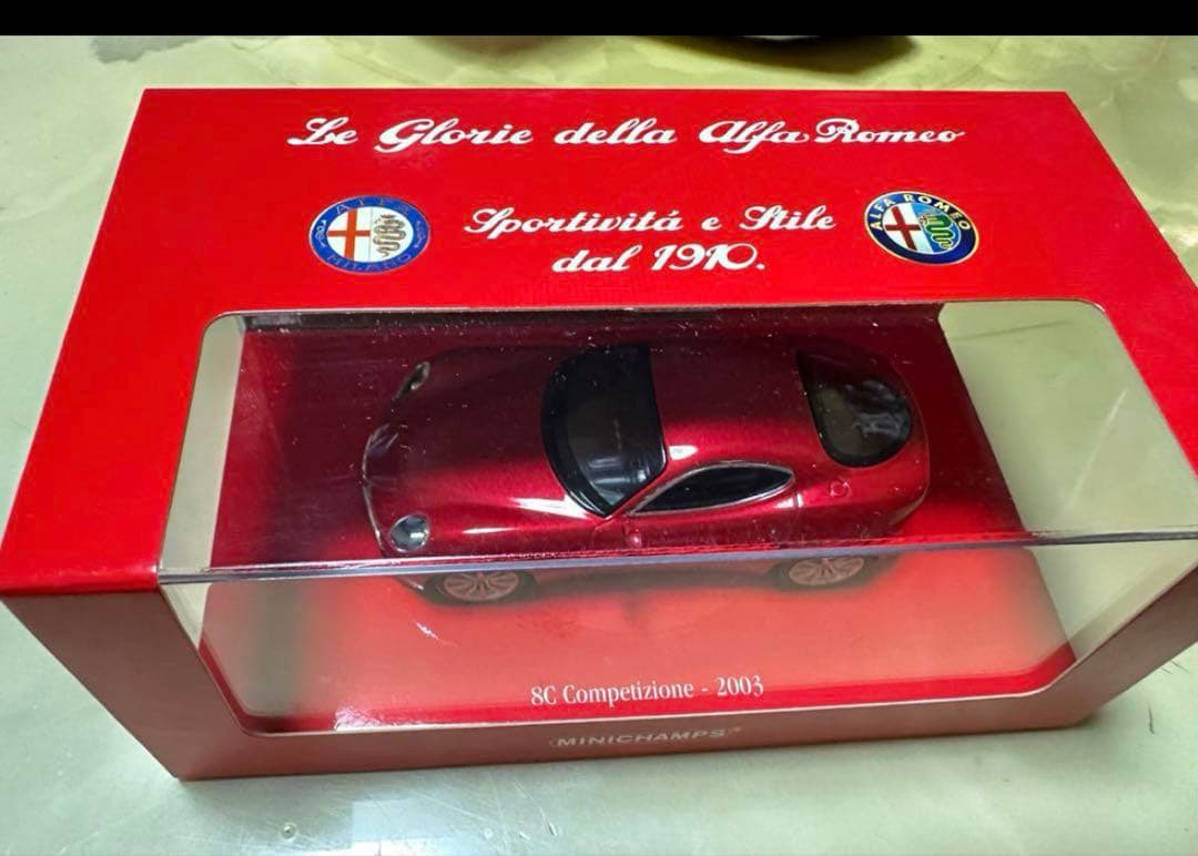 MINICHAMPS アルファロメオ 8C コンペティツィオーネ