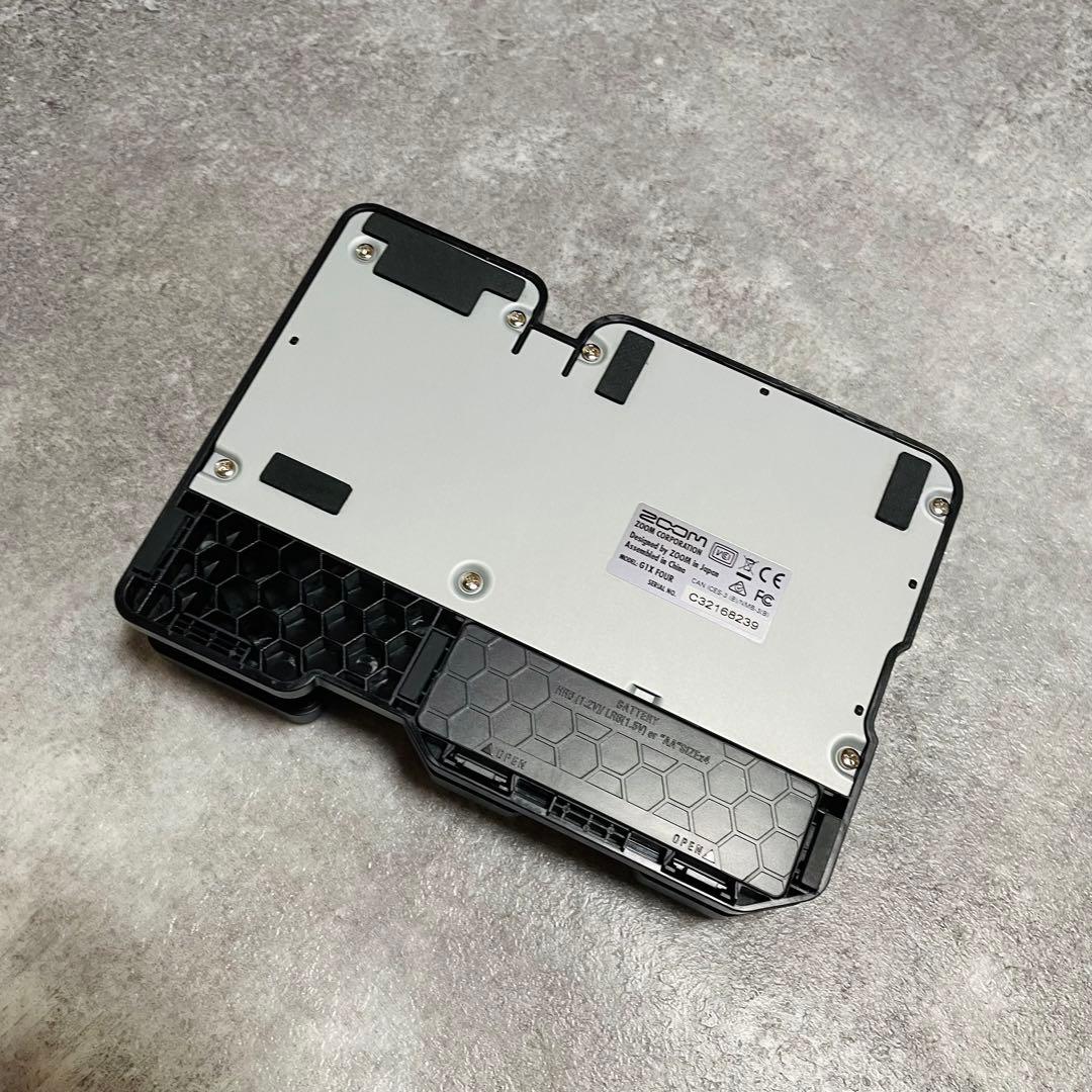 ZOOM ズーム G1X FOUR ギター用マルチエフェクター AD-16付き Amazon