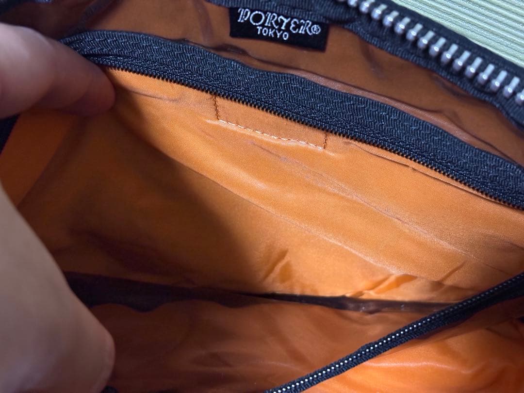 ポーター 　PORTER　　タンカー ハーフムーン ショルダーバッグ